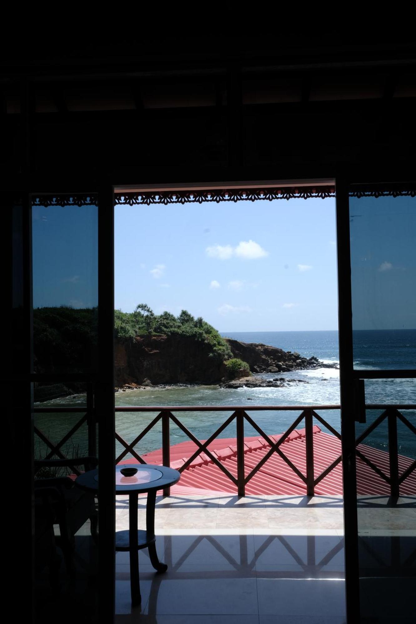 We Are Surfers Hotel Weligama Exterior photo